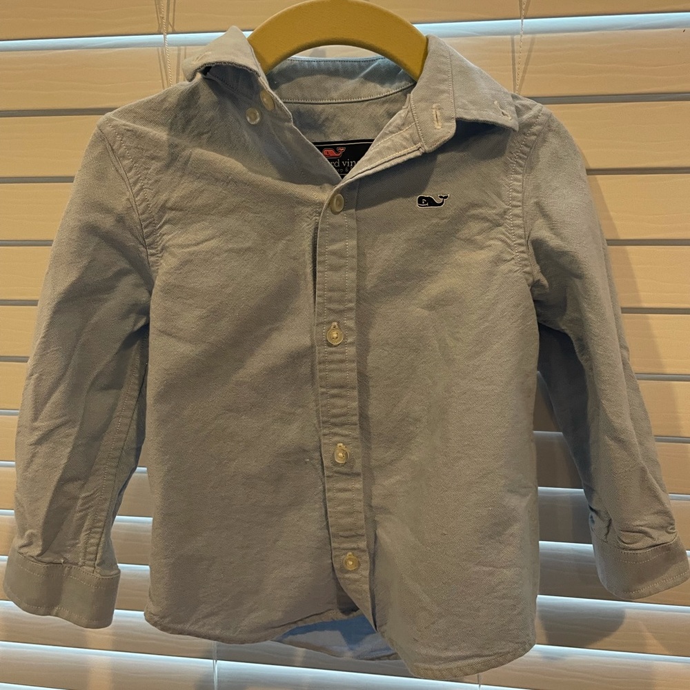 Boys size 2T Vineyard Vines